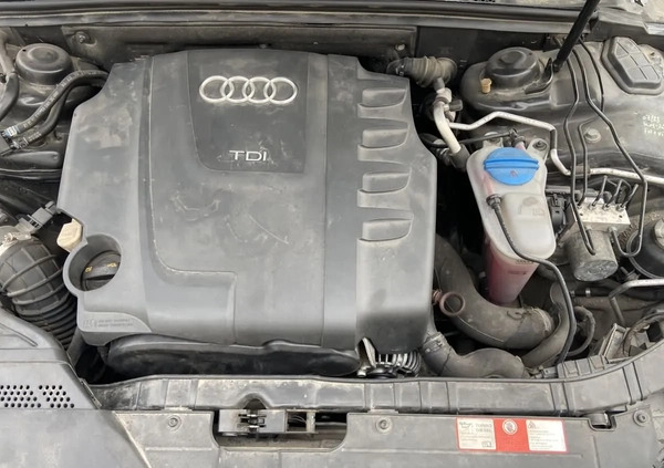 Audi A4 cena 34900 przebieg: 200000, rok produkcji 2008 z Sulejów małe 781